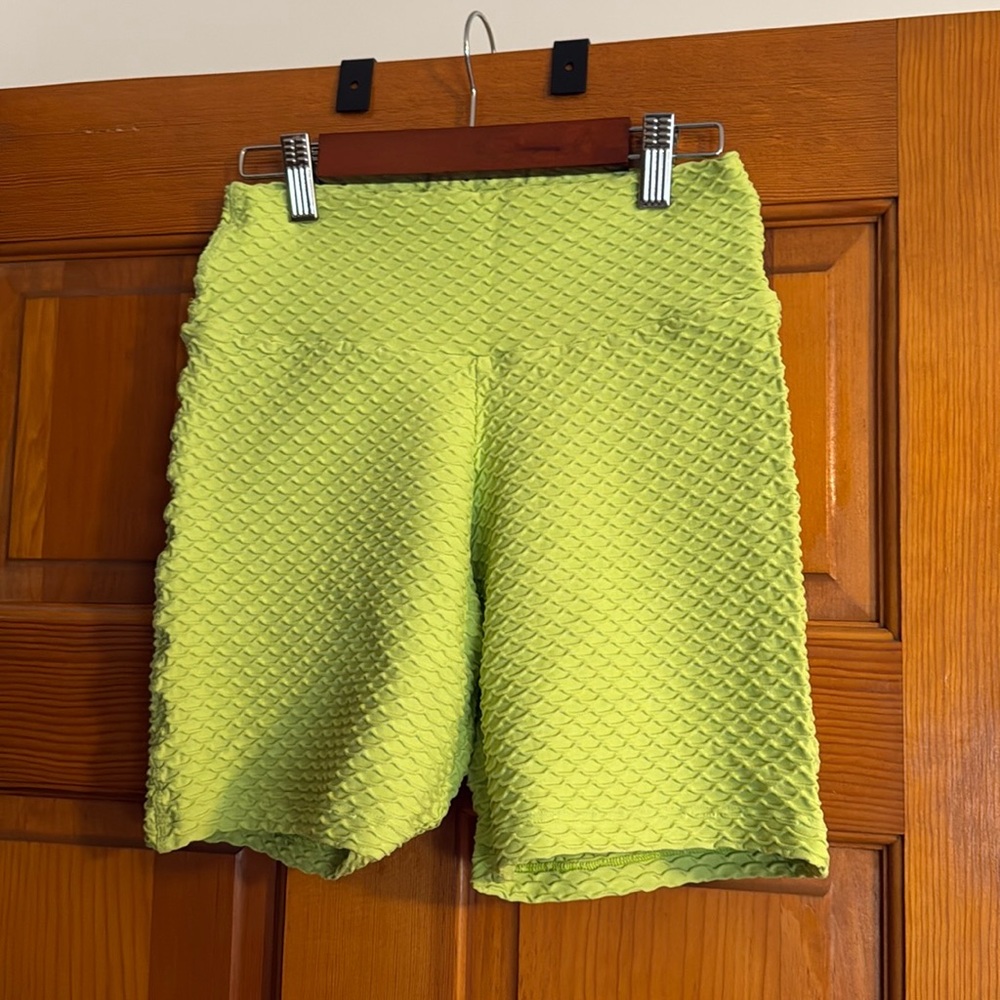 Lime green biker shorts - Picture 1 of 3